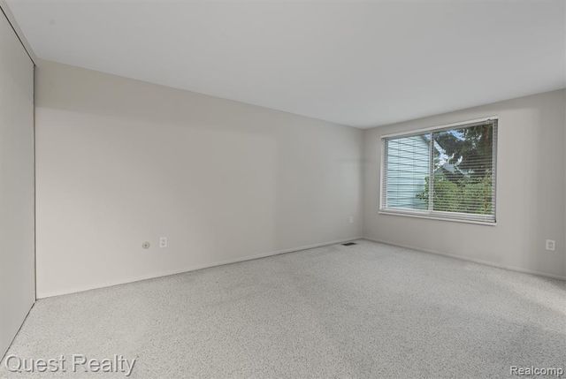 22823 Cranbrooke Drive, Novi, MI 48375