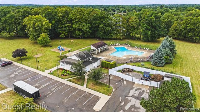 22823 Cranbrooke Drive, Novi, MI 48375