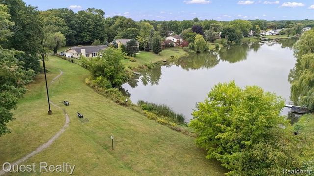 22823 Cranbrooke Drive, Novi, MI 48375