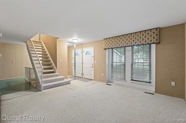 22823 Cranbrooke Drive, Novi, MI 48375