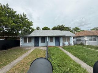 1403 NW 8th Ave, Fort Lauderdale, FL 33311