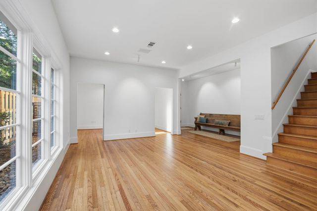 2409 Dorrington Street, Houston, TX 77030