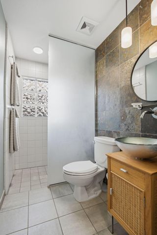 2409 Dorrington Street, Houston, TX 77030