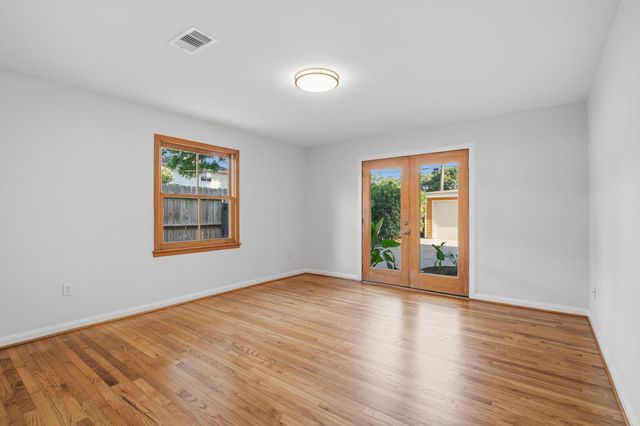 2409 Dorrington Street, Houston, TX 77030