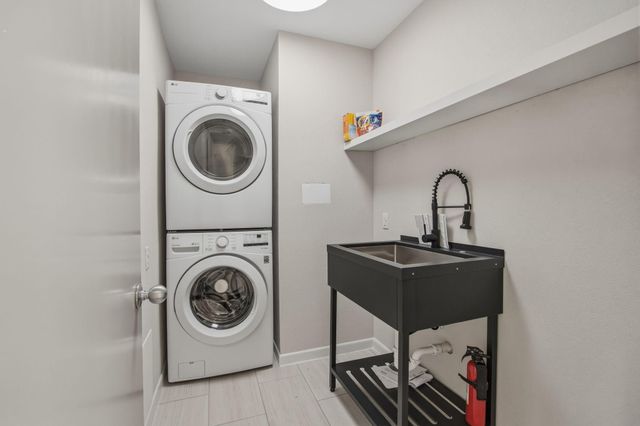 2409 Dorrington Street, Houston, TX 77030