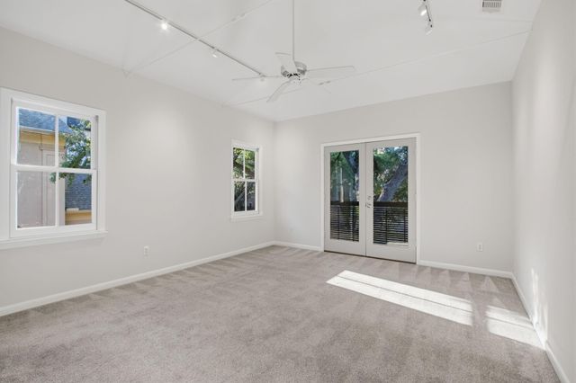 2409 Dorrington Street, Houston, TX 77030