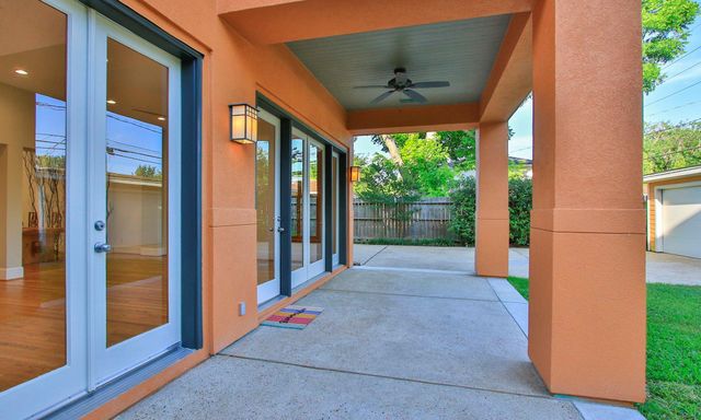 2409 Dorrington Street, Houston, TX 77030