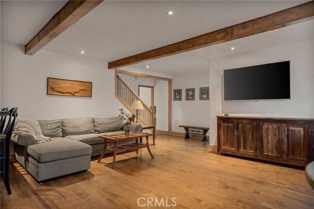 230 Hemlock Drive, Lake Arrowhead, CA 92352