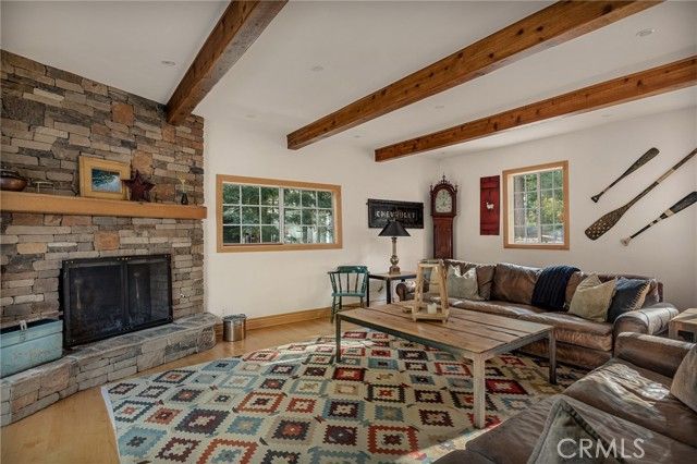 230 Hemlock Drive, Lake Arrowhead, CA 92352