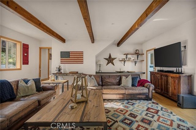 230 Hemlock Drive, Lake Arrowhead, CA 92352