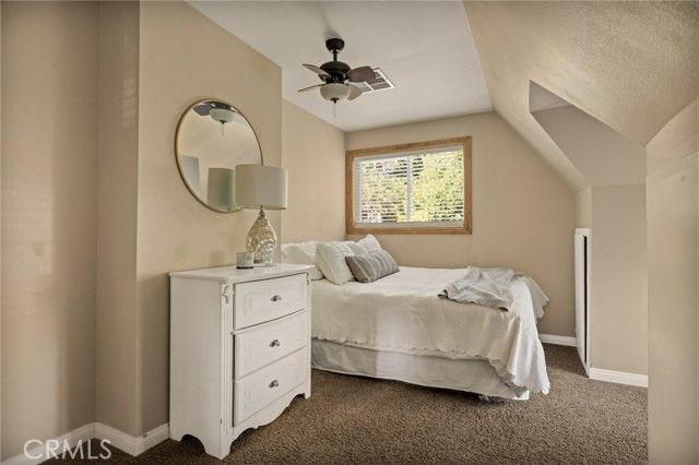 230 Hemlock Drive, Lake Arrowhead, CA 92352