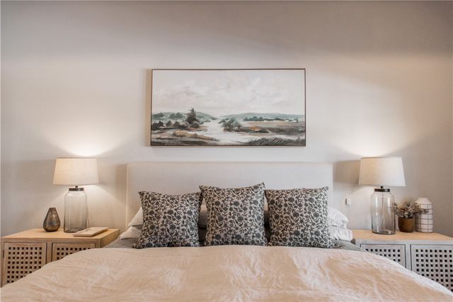 6410 S 35th Street, Rogers, AR 72758