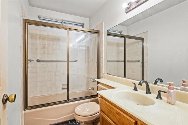 5048 W 121st Street, Hawthorne, CA 90250