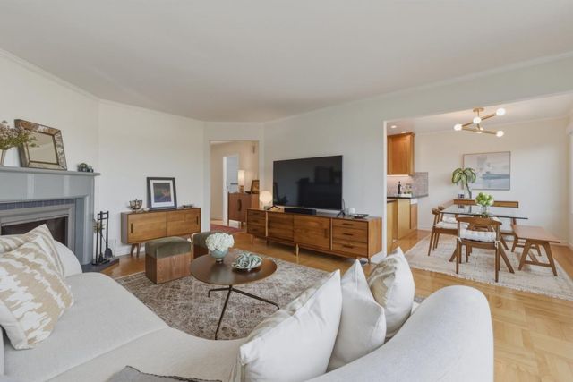 457 Oxford Street, San Francisco, CA 94134