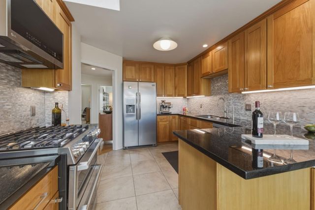 457 Oxford Street, San Francisco, CA 94134