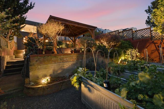 457 Oxford Street, San Francisco, CA 94134