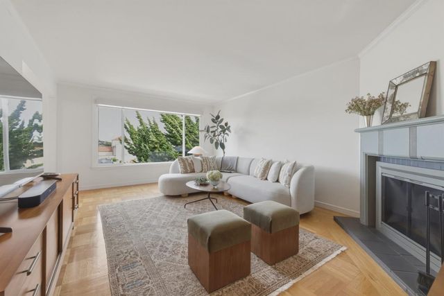 457 Oxford Street, San Francisco, CA 94134