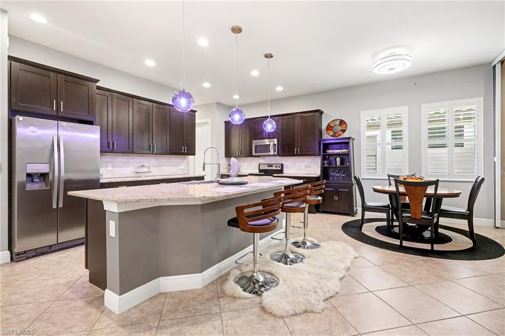 12715 Fairington WAY, FORT MYERS, FL 33913 — photo 2