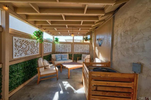 10321 Santana Ranch Dr., Santee, CA 92071