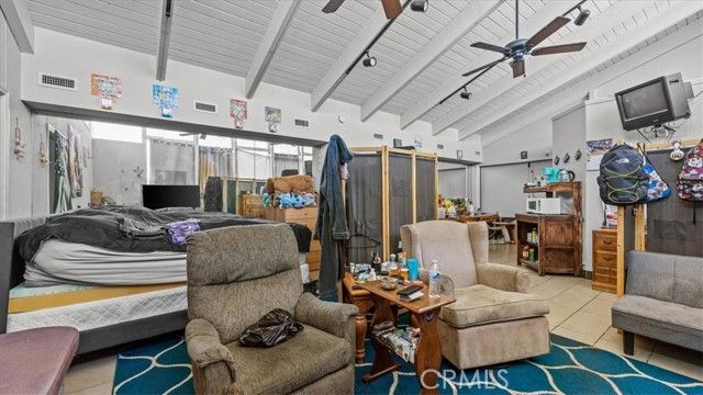 2681 Valencia Avenue, San Bernardino, CA 92404