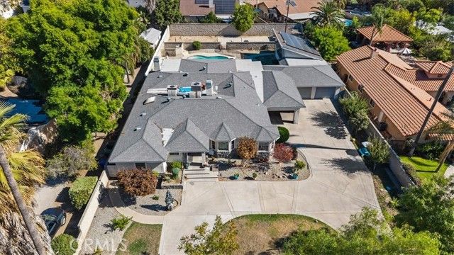 2681 Valencia Avenue, San Bernardino, CA 92404