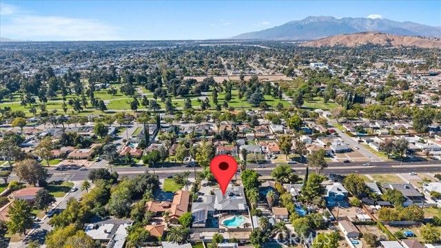 2681 Valencia Avenue, San Bernardino, CA 92404