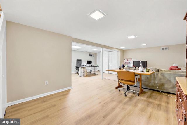 18 GLENN CIR, Glenside, PA 19038