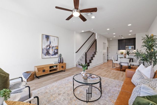 2508 Simond Ave C, Austin, TX 78723