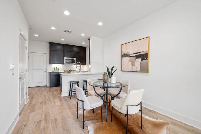 2508 Simond Ave C, Austin, TX 78723
