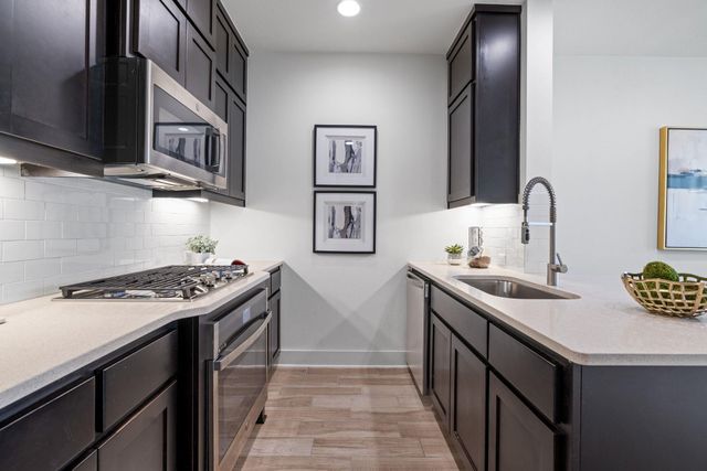 2508 Simond Ave C, Austin, TX 78723