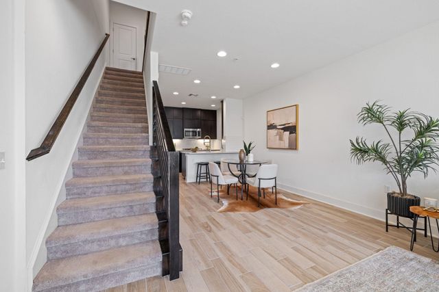 2508 Simond Ave C, Austin, TX 78723