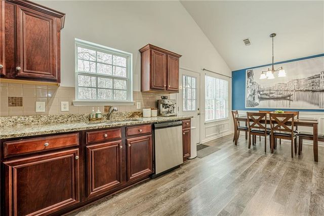 2140 Mina Lane Drive, Buford, GA 30518