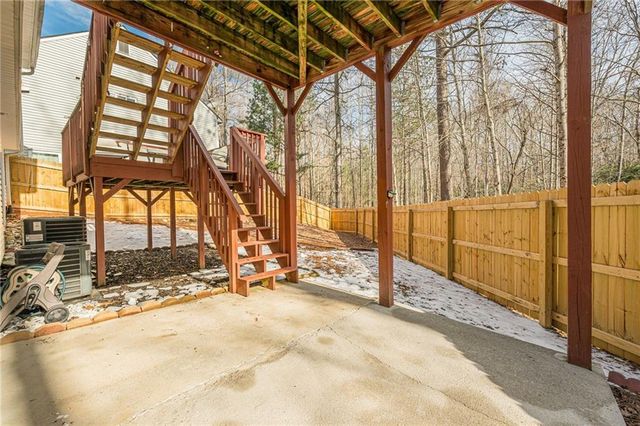 2140 Mina Lane Drive, Buford, GA 30518