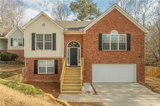 2140 Mina Lane Drive, Buford, GA 30518