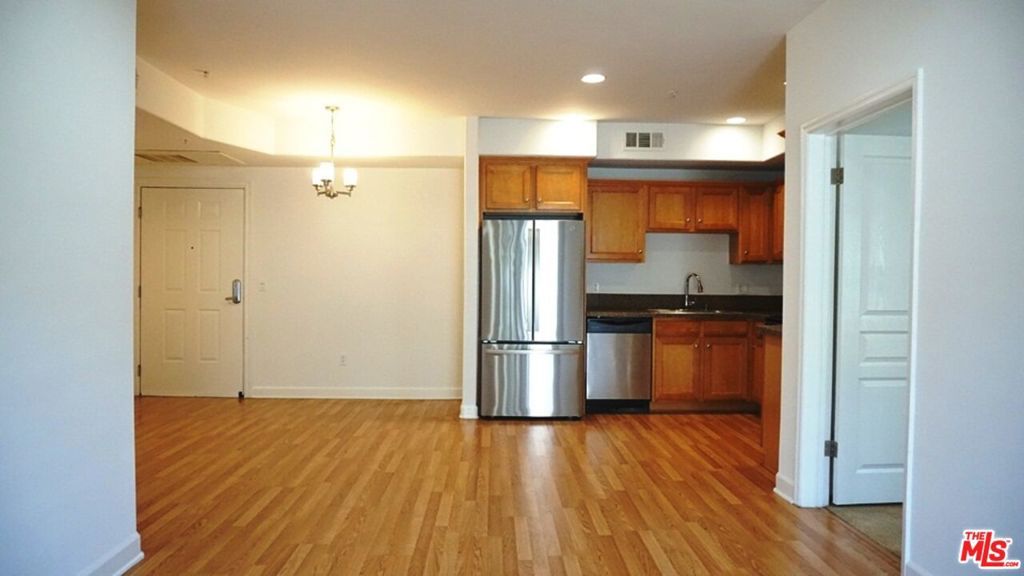 2311 W 10th Street 203, Los Angeles, CA 90006 — photo 4