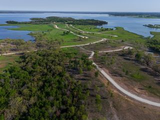 254 Timberland Heights, Windom, TX 75492