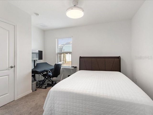 1157 CASCADES AVENUE, Davenport, FL 33837