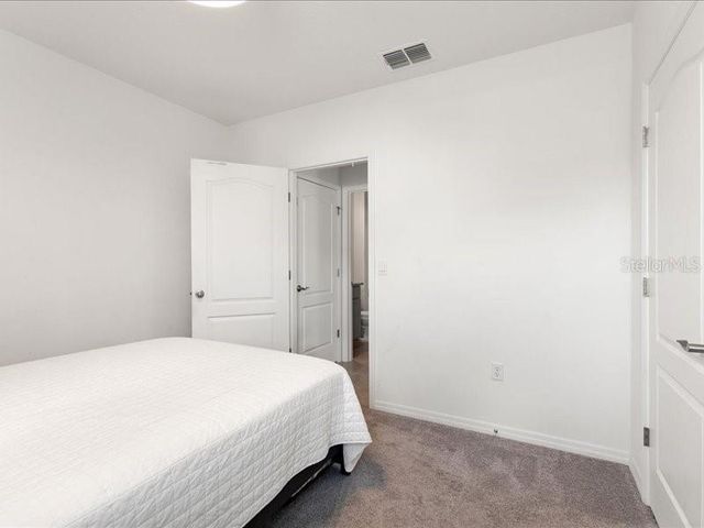 1157 CASCADES AVENUE, Davenport, FL 33837