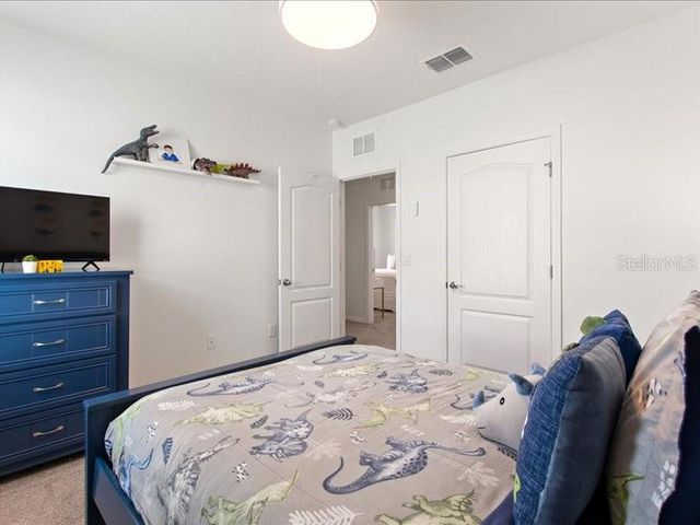 1157 CASCADES AVENUE, Davenport, FL 33837