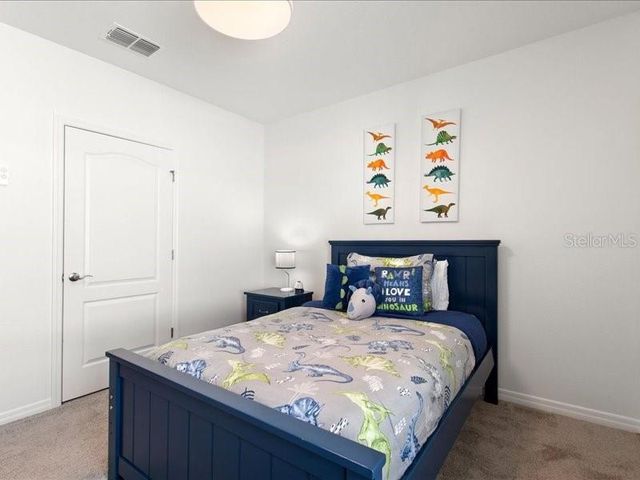 1157 CASCADES AVENUE, Davenport, FL 33837