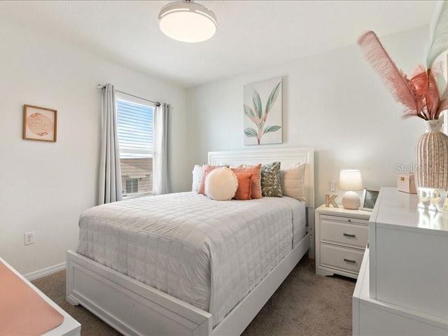 1157 CASCADES AVENUE, Davenport, FL 33837