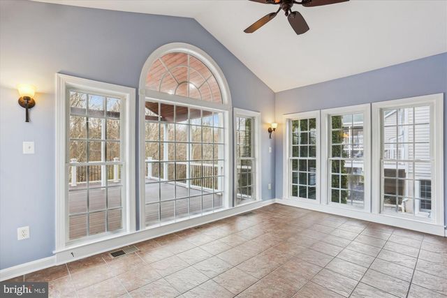 9132 BELVEDERE DR, Frederick, MD 21704