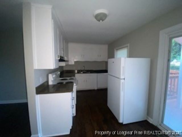 2711 Heatter Avenue, Spring Lake, NC 28390