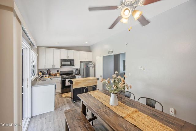 14717 Stanford Street, Moorpark, CA 93021