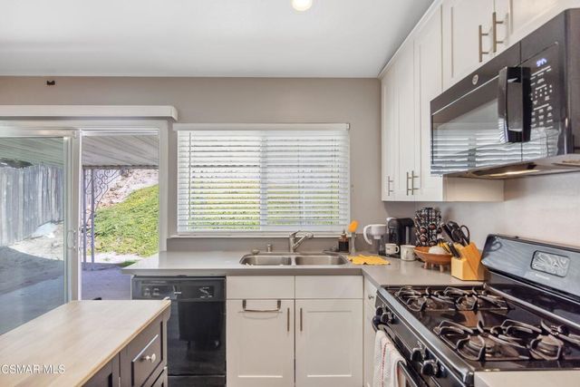 14717 Stanford Street, Moorpark, CA 93021