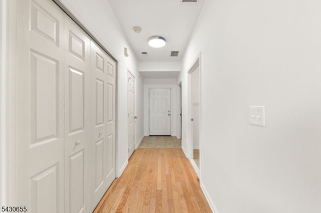 28 Matilda Ave, Franklin Twp., NJ 08873