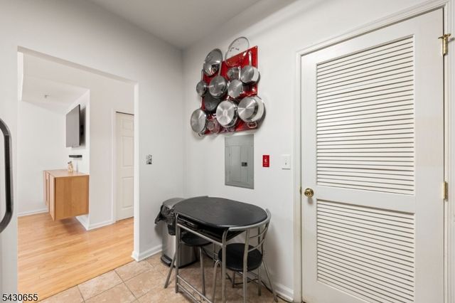 28 Matilda Ave, Franklin Twp., NJ 08873