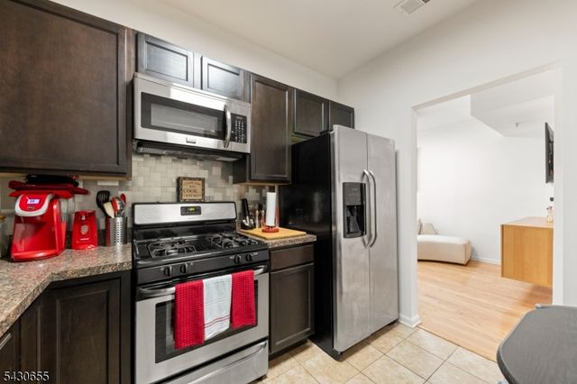 28 Matilda Ave, Franklin Twp., NJ 08873