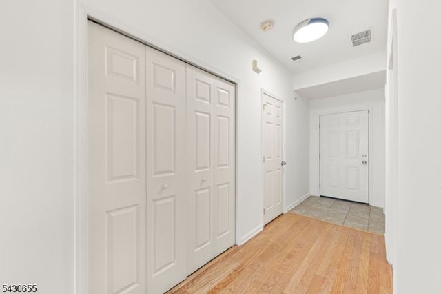 28 Matilda Ave, Franklin Twp., NJ 08873