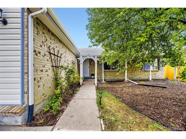 14990 E Tufts Pl, Aurora, CO 80015
